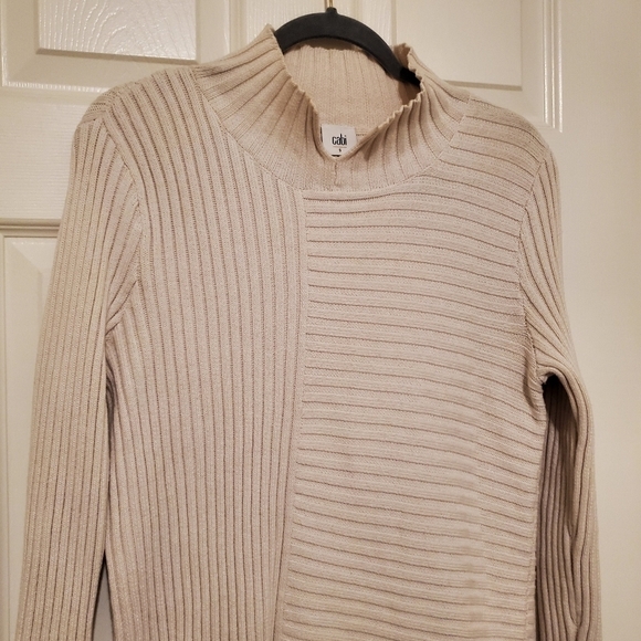 CABI D-Ring Asymmetrical Ribbed Ivory Sweater # 3363 Cream Pullover sz S - Picture 4 of 9